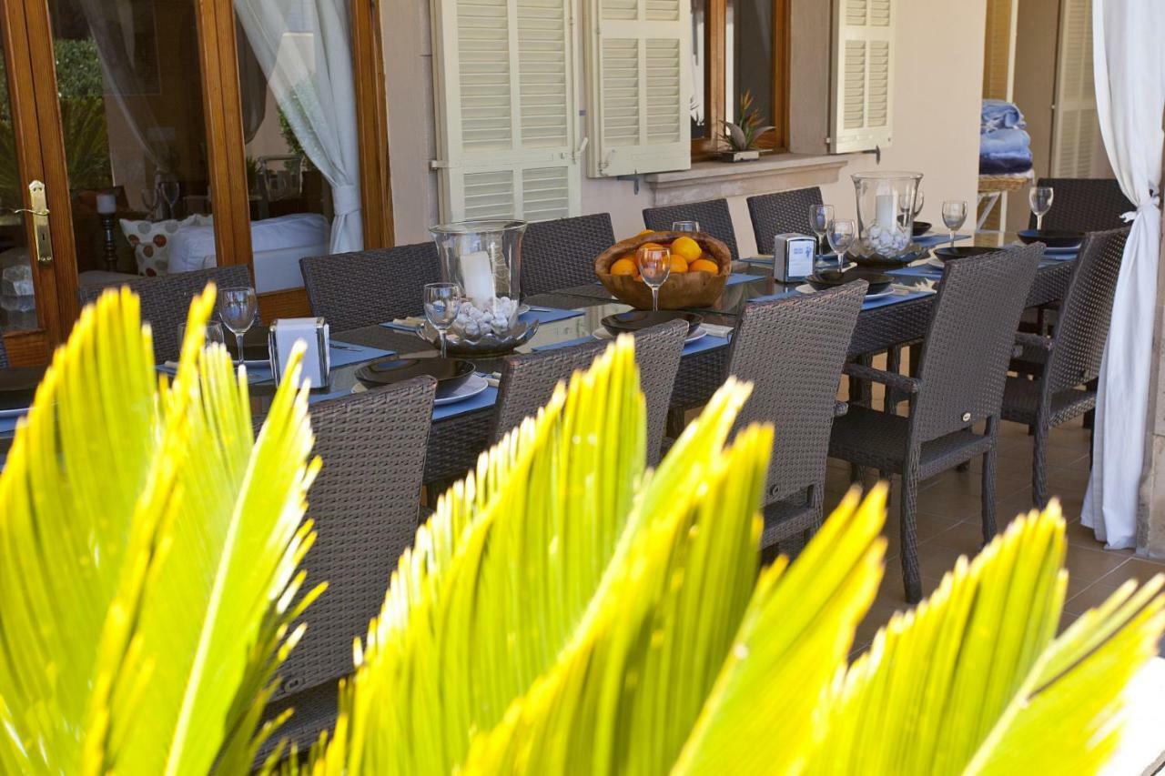 Catalina Polit Villa
